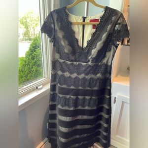 JS Collections size 14 v neck cap sleeve lace dress.